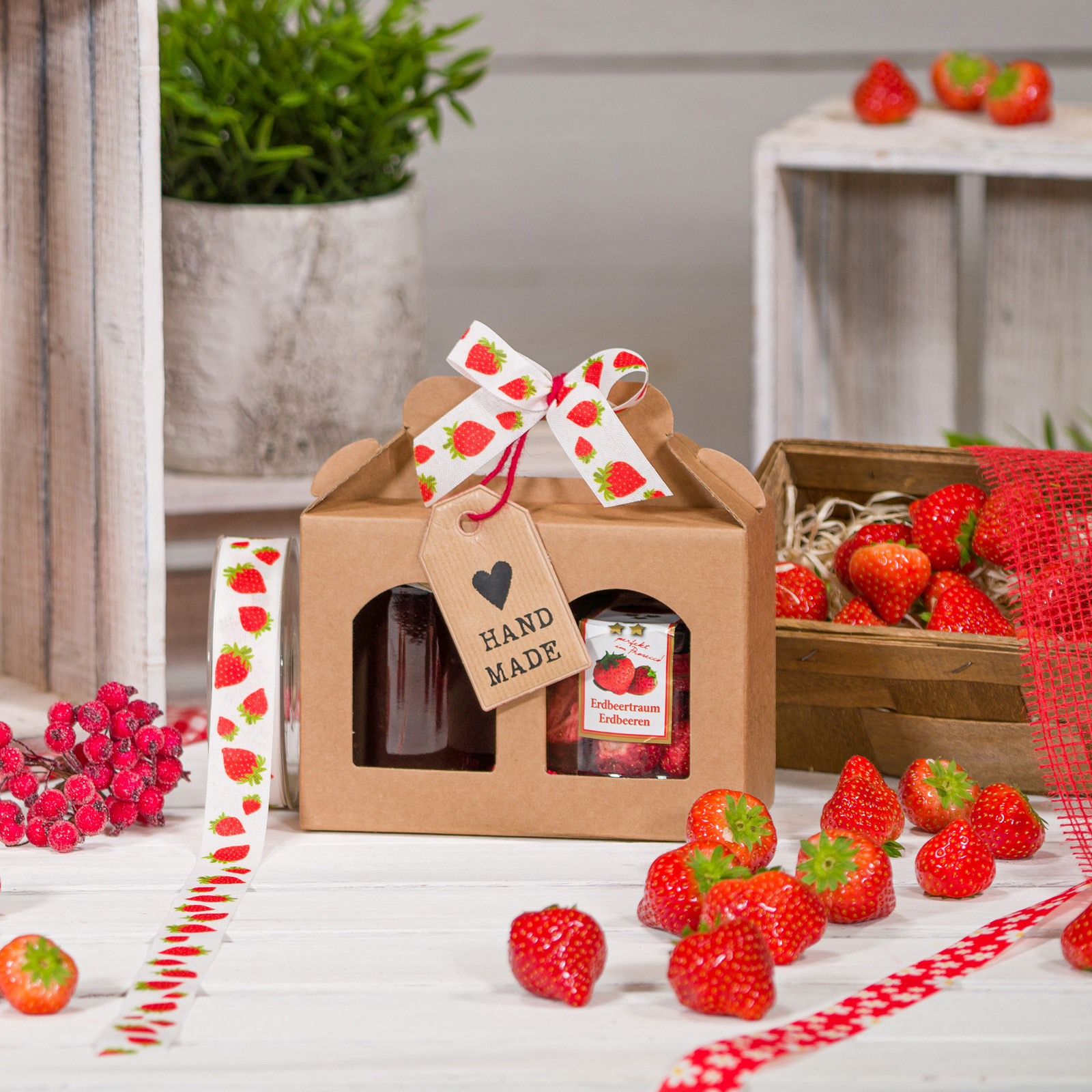 Geschenkband 25mm Erdbeeren 20 lfm, weiß-rot 