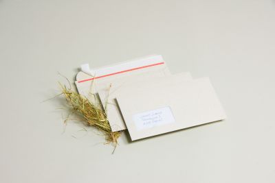 Briefumschläge aus Graspapier